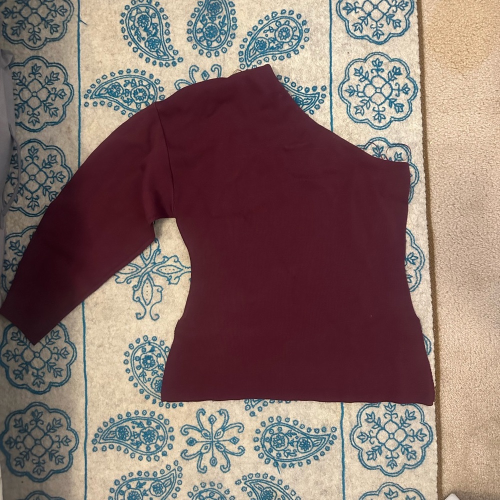 Elegant Burgundy One-Shoulder Sweater